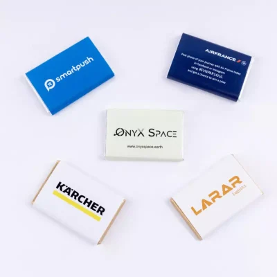 Ուղղանկյուն շոկոլադե սալիկ